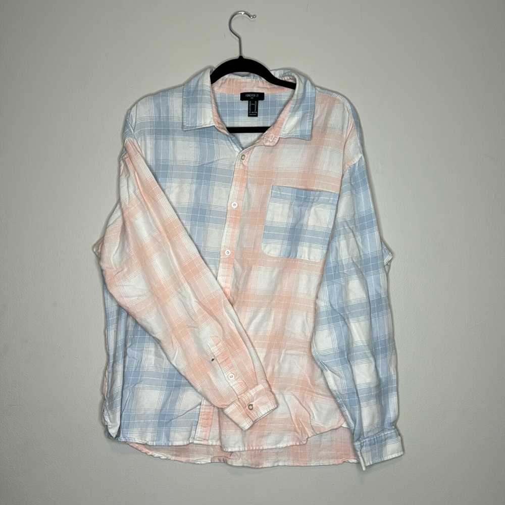 Forever 21 Men’s Pink and Blue Flannel